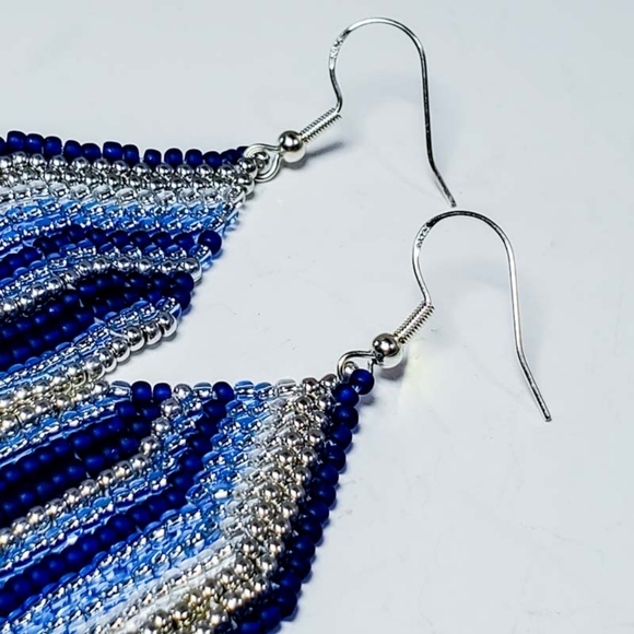 🌧 "Rain" Blue & Silver Fringe Seed Bead Earrings - Picture 3 of 6